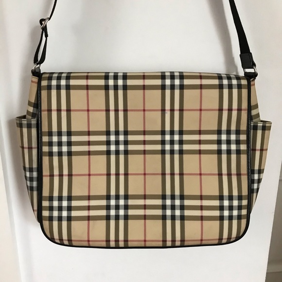 burberry nova check messenger bag